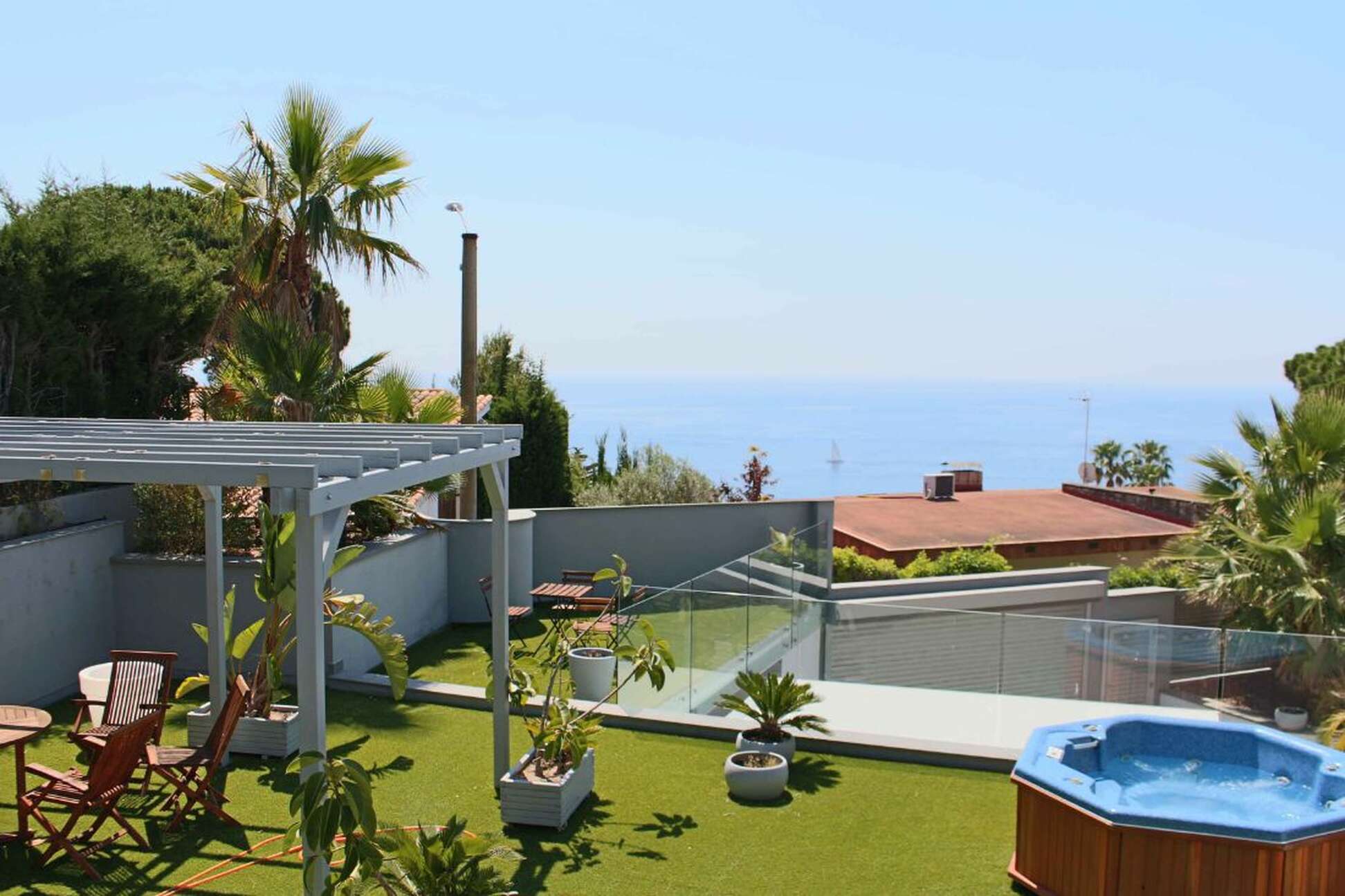 Exclusive house with stunning sea views in Tossa de Mar, available now.
