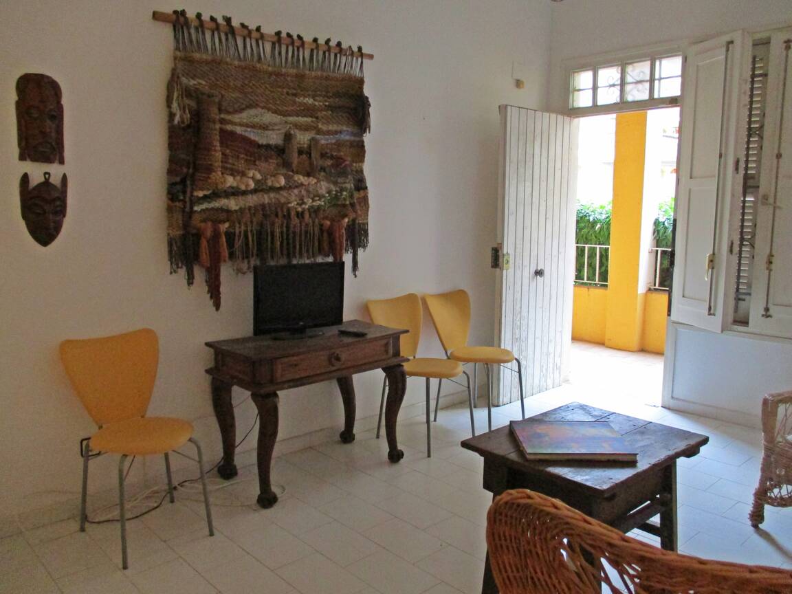 Flat for sale 200 metres from the beach in Empuriabrava.