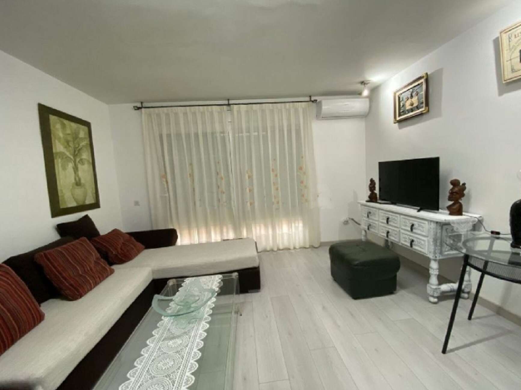 Bonita casa adosada reformada a la venta cerca de la playa Empuriabrava