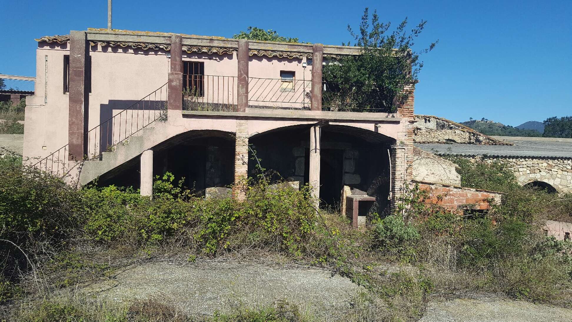 Finca à vendre avec beaucoup de terrain pour terrain de chasse Junquera