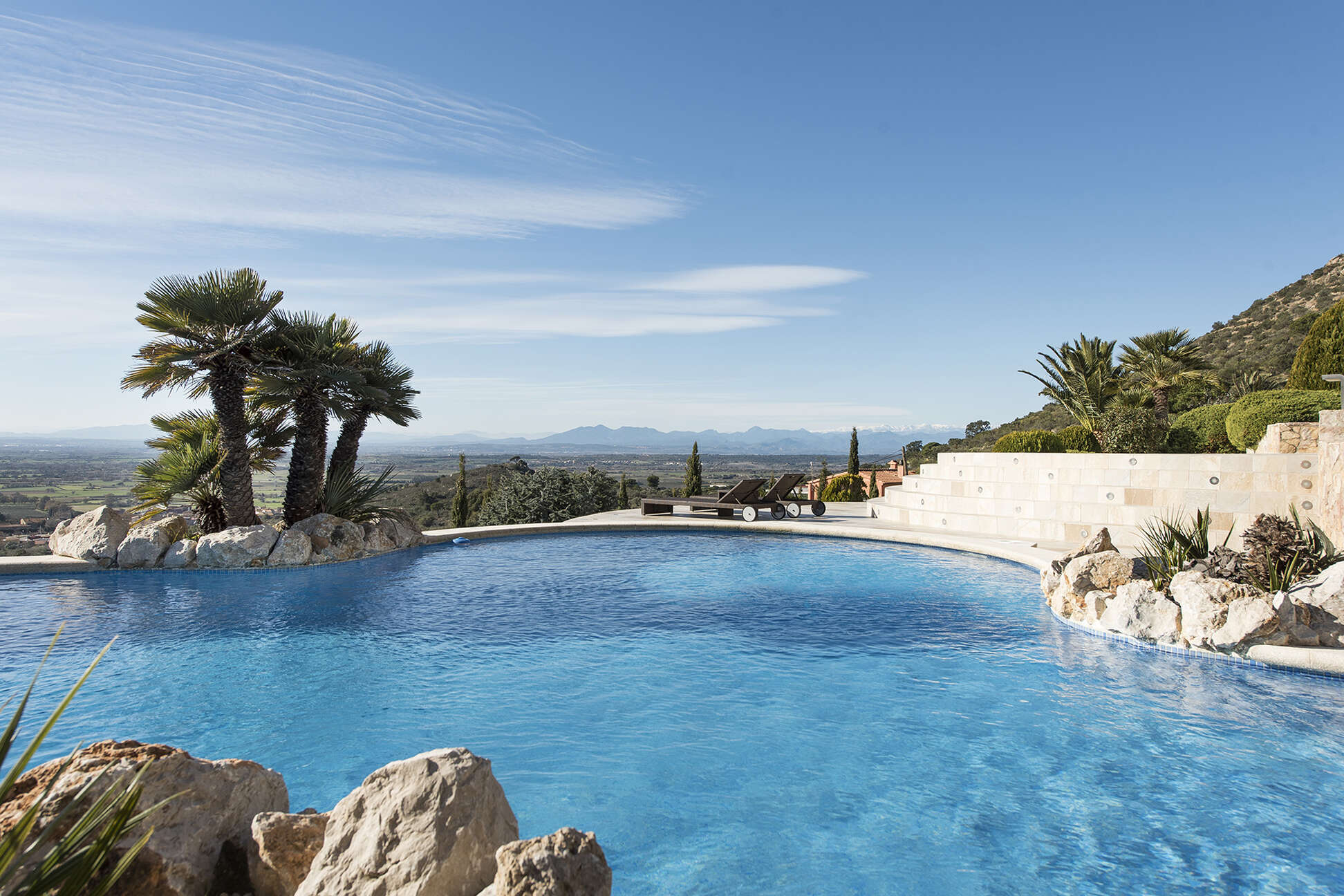 villa-luxe-vistes-baie-roses-piscina-jacuzzi-sauna-venda-pau-400