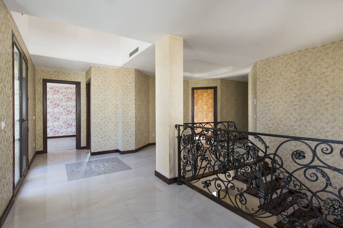 Villa de luxe à vendre avec amarre de 27 mètres à Empuriabrava