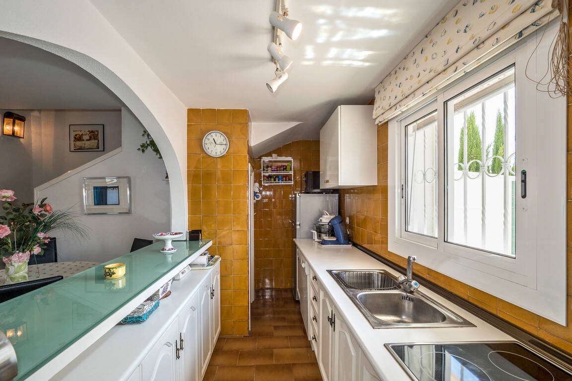 Casa adosada con amarre para velero 2ª linea de mara, Empuriabrava
