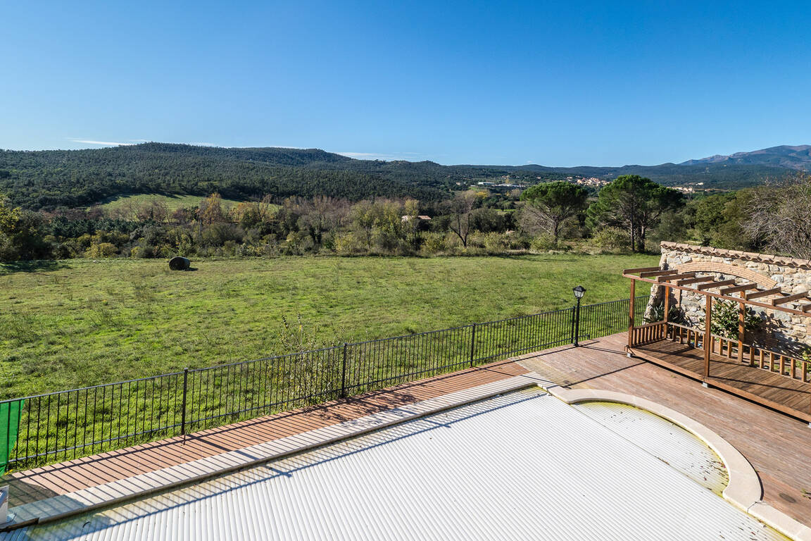 Bonica casa rural amb vistes àmplies en venda a Agullana