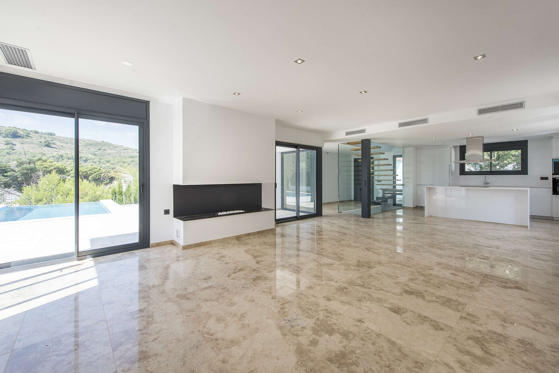 Nice new house with sea views for sale in Cala Montgo, L'Escala