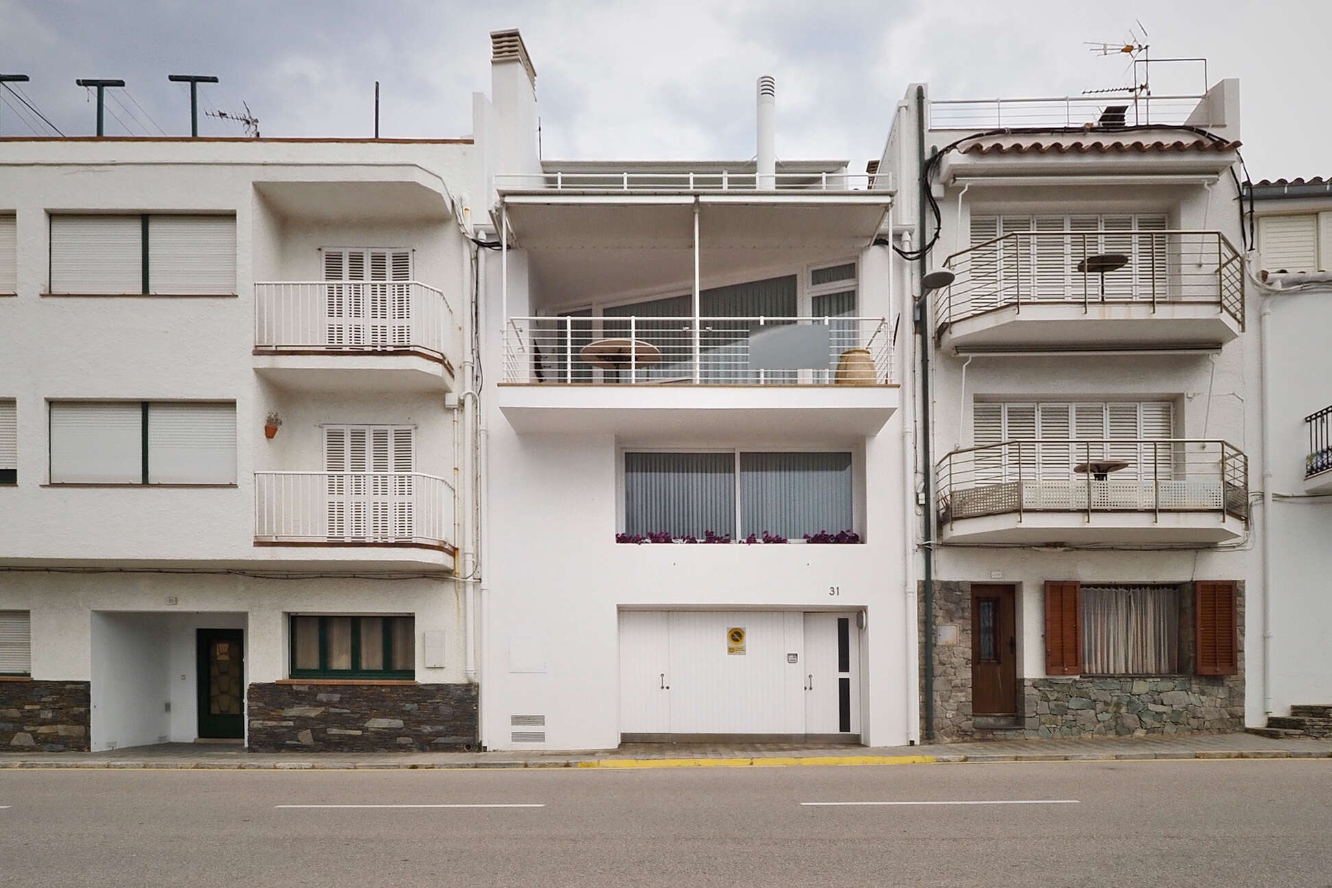 Maison de ville en front de mer à vendre à Port de la Selva.