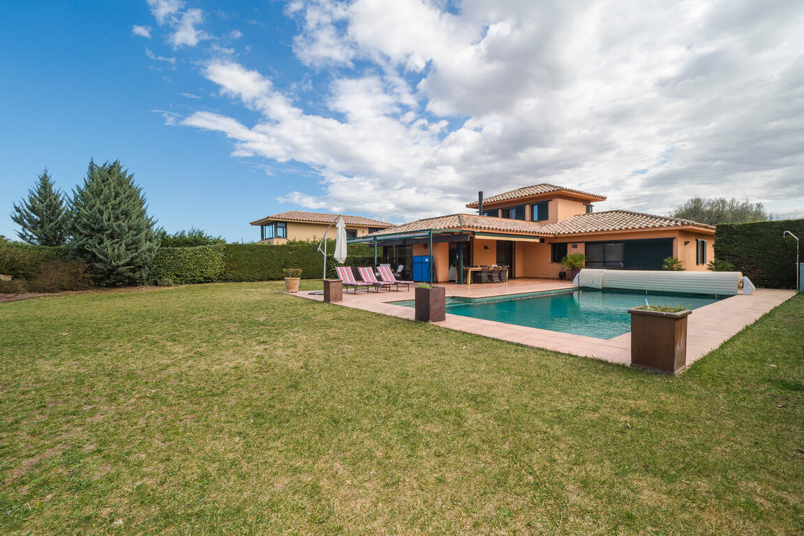 Schönes Haus zum Verkauf in Torremirona Golf