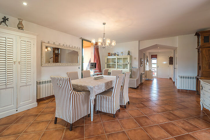 Belle maison à vendre à Torremirona Golf