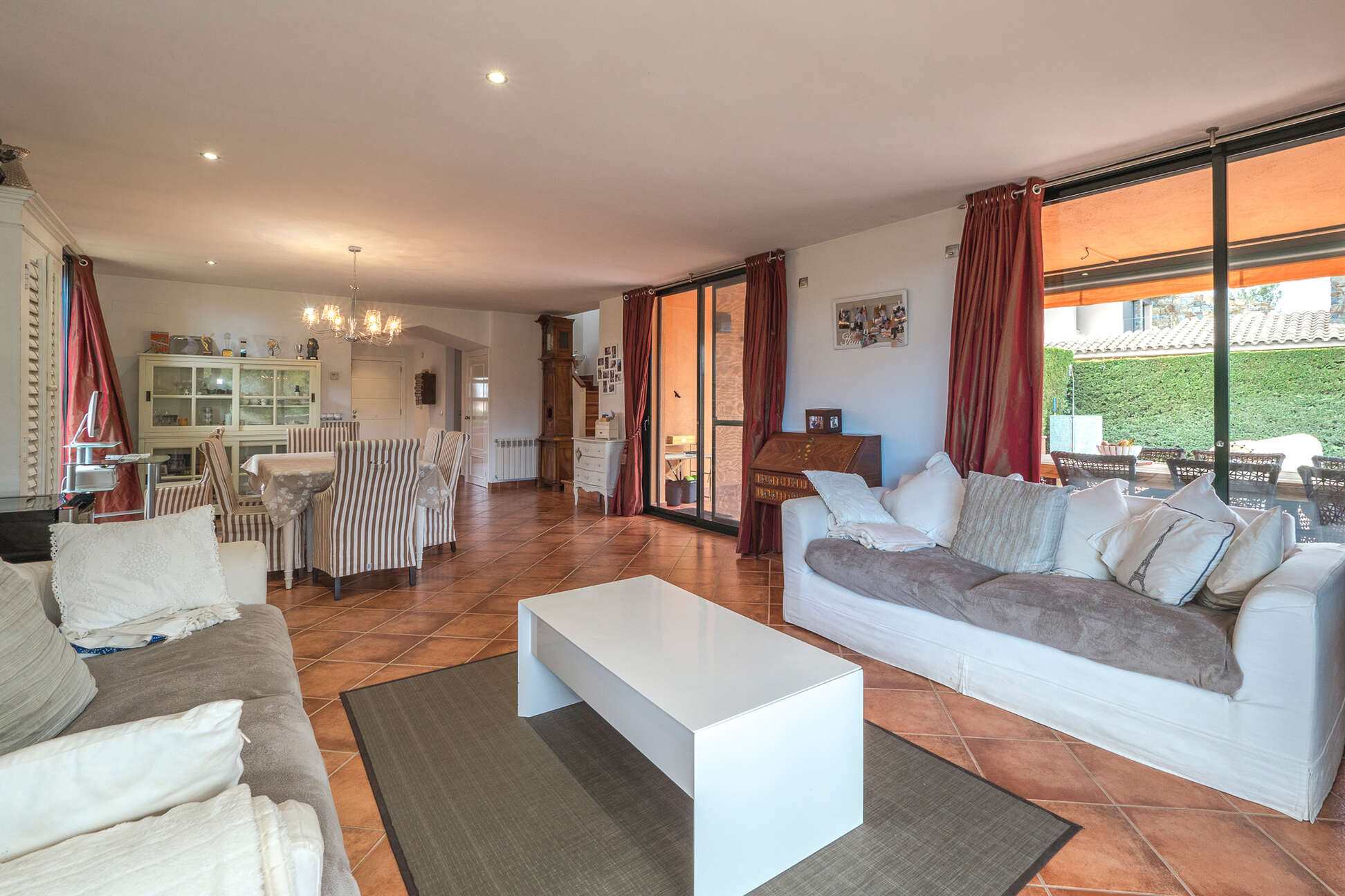 Preciosa casa a la venda al Golf de Torremirona