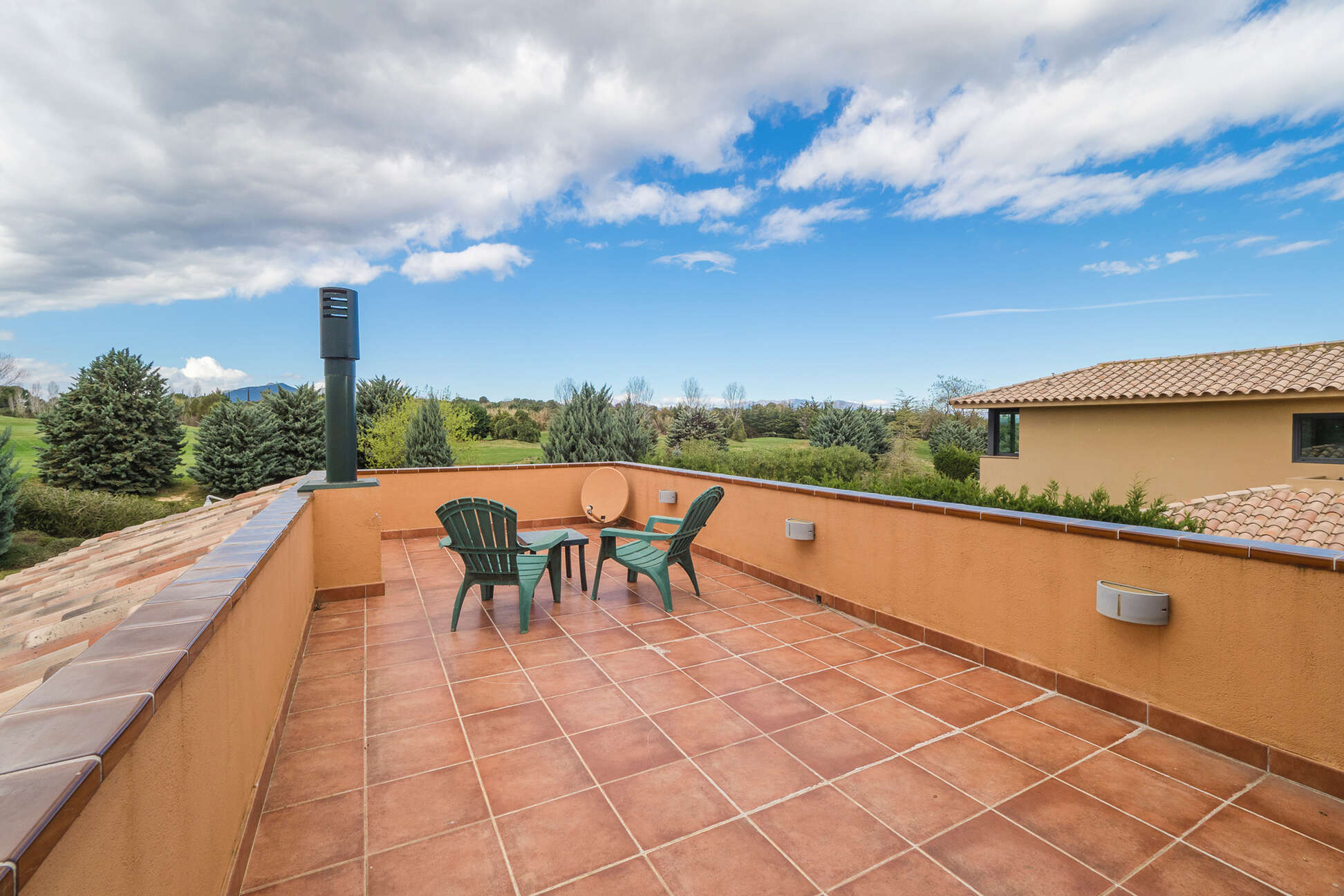 Preciosa casa a la venda al Golf de Torremirona