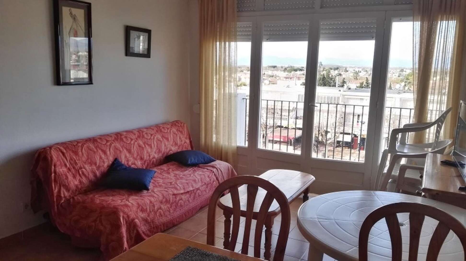 Flat for sale in the centre of Empuriabrava