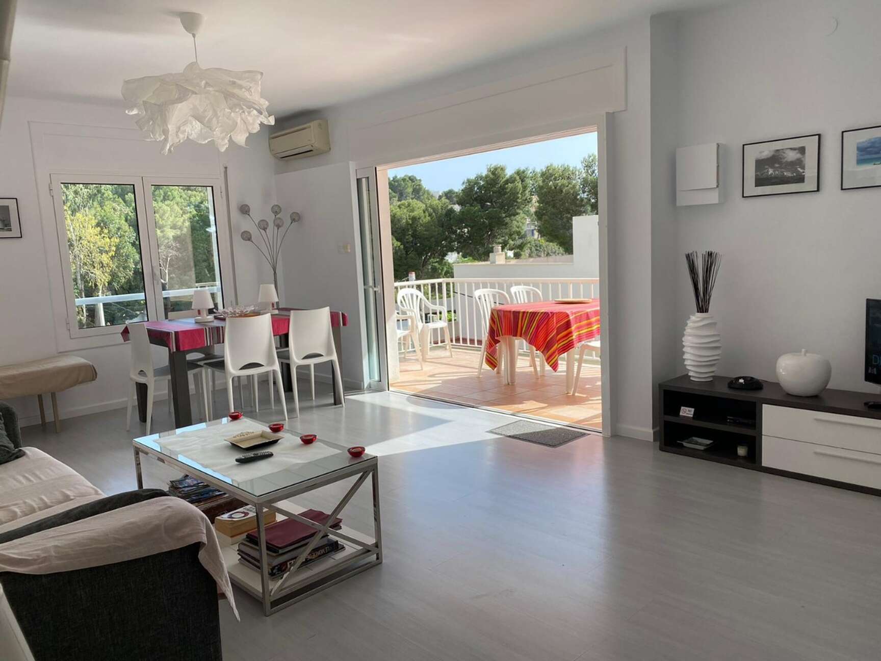 Apartamento reformado a 50 metros playa Almadrava,,Roses