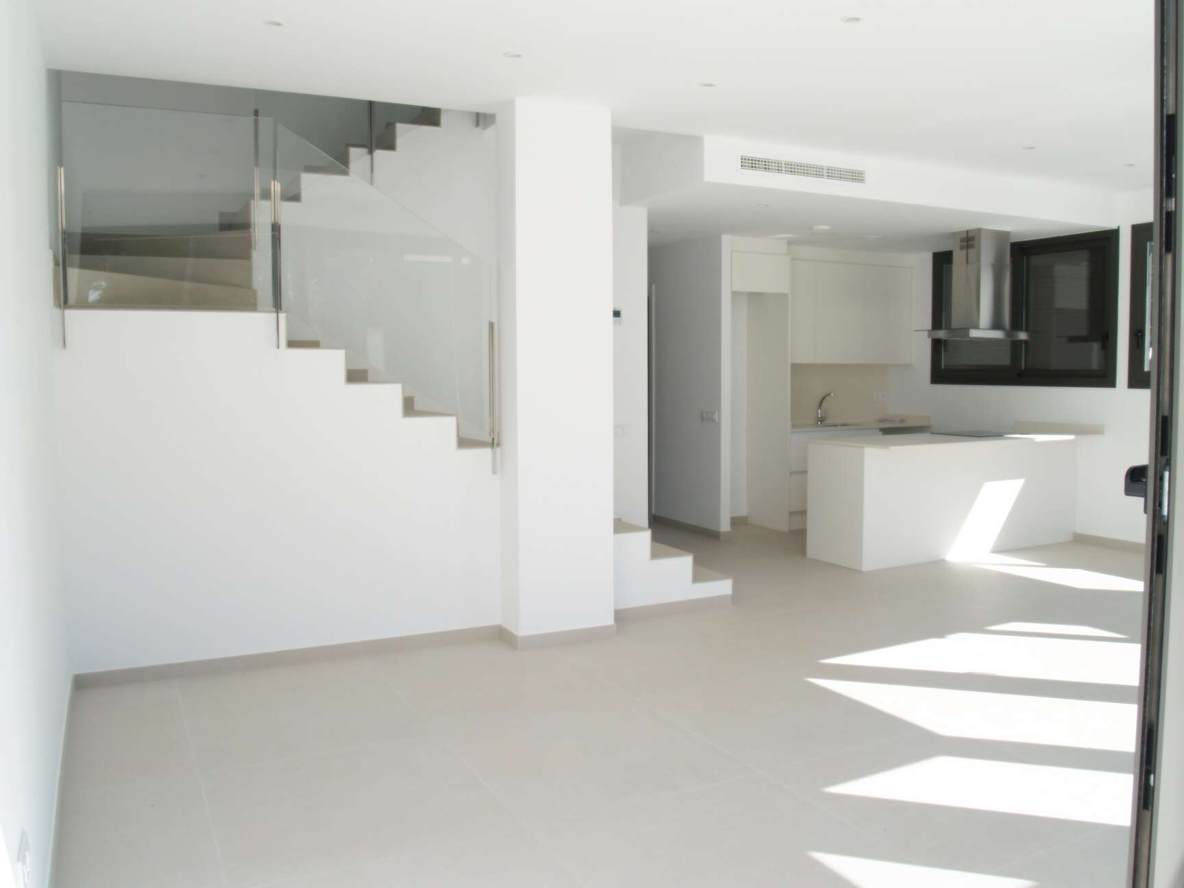 Nova casa d´estil modern en venda Empuriabrava ( D )