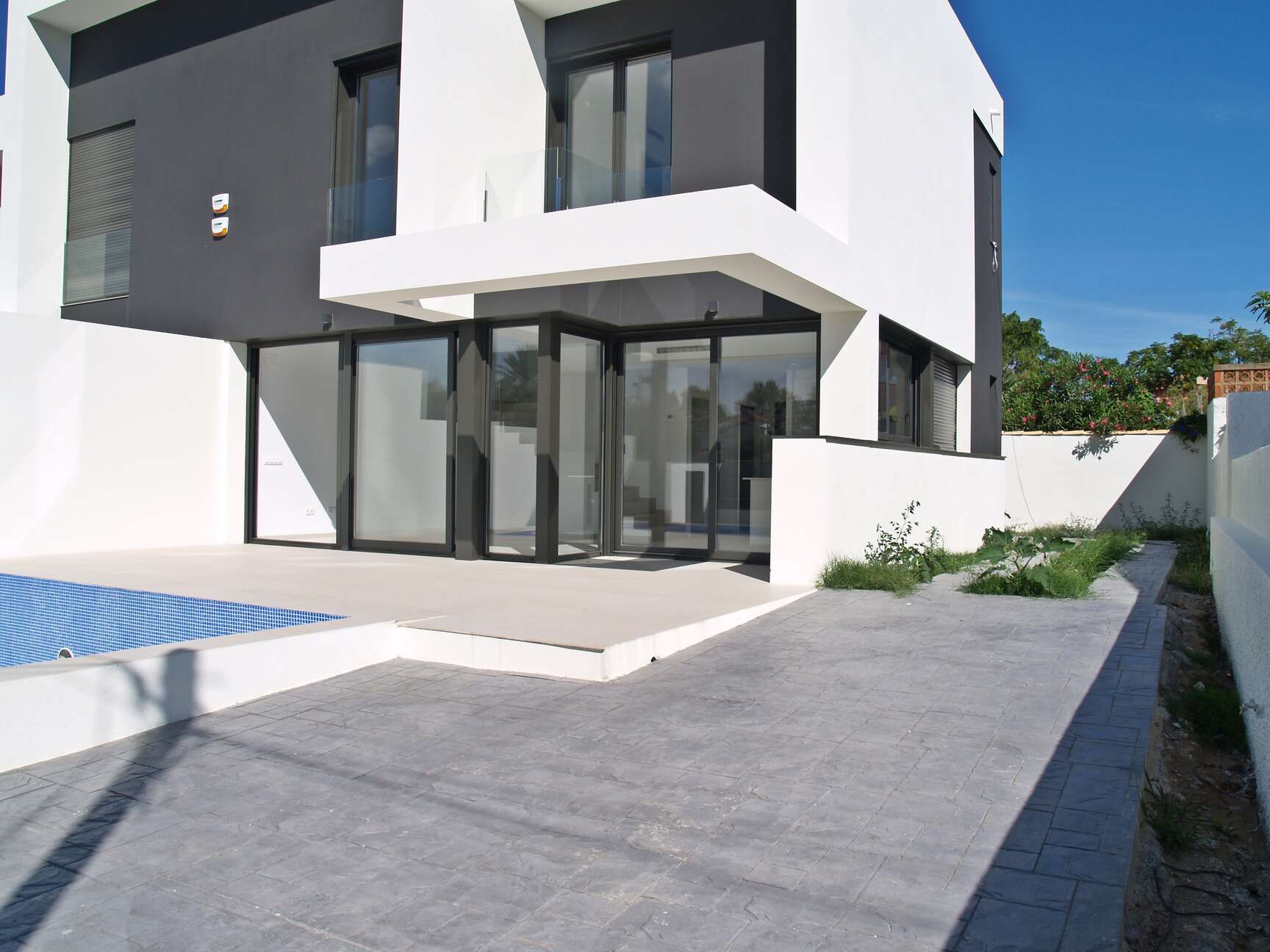 Nova casa d´estil modern en venda Empuriabrava ( D )