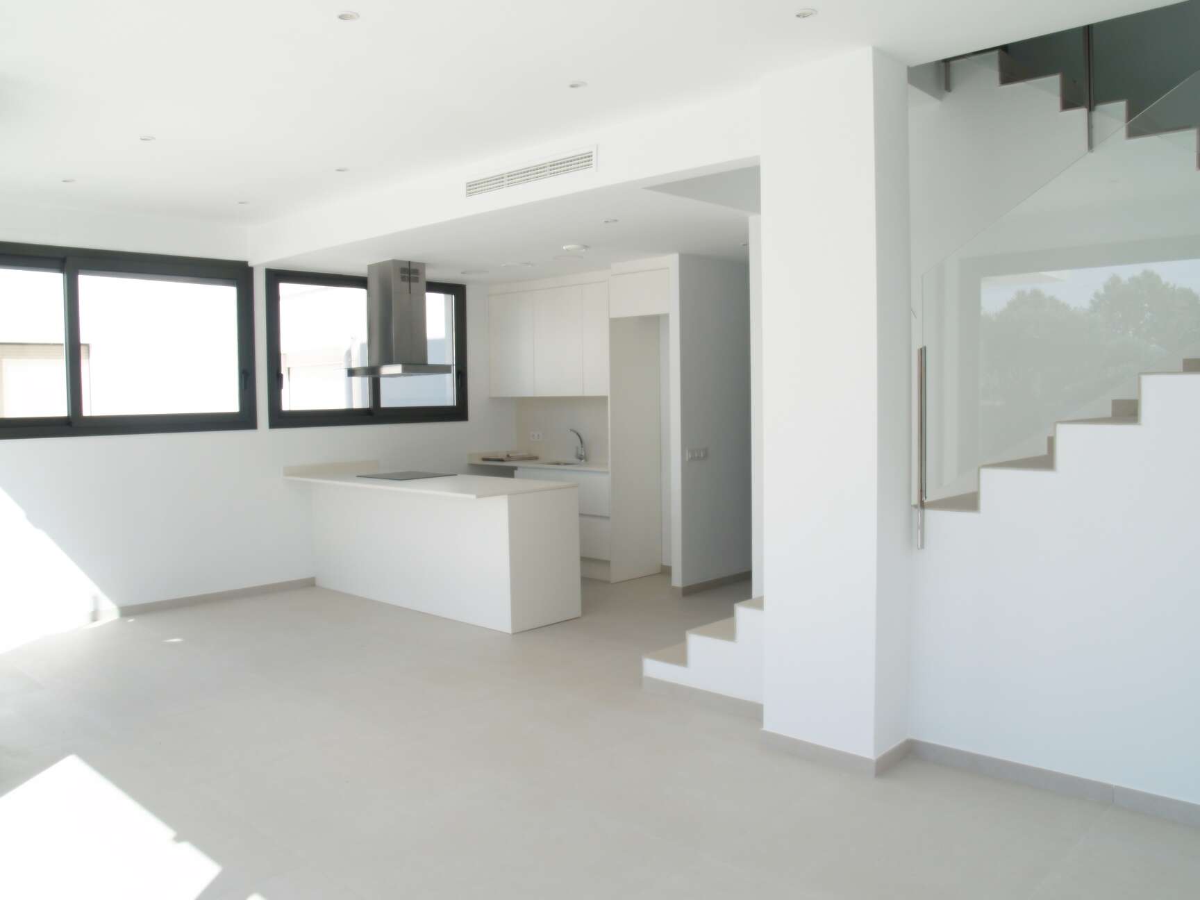 Nueva casa de estilo moderno en venta Empuriabrava ( I )