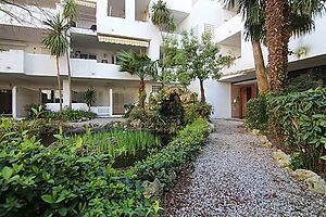 Top floor flat for sale in Roses.