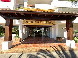 Top floor flat for sale in Roses.