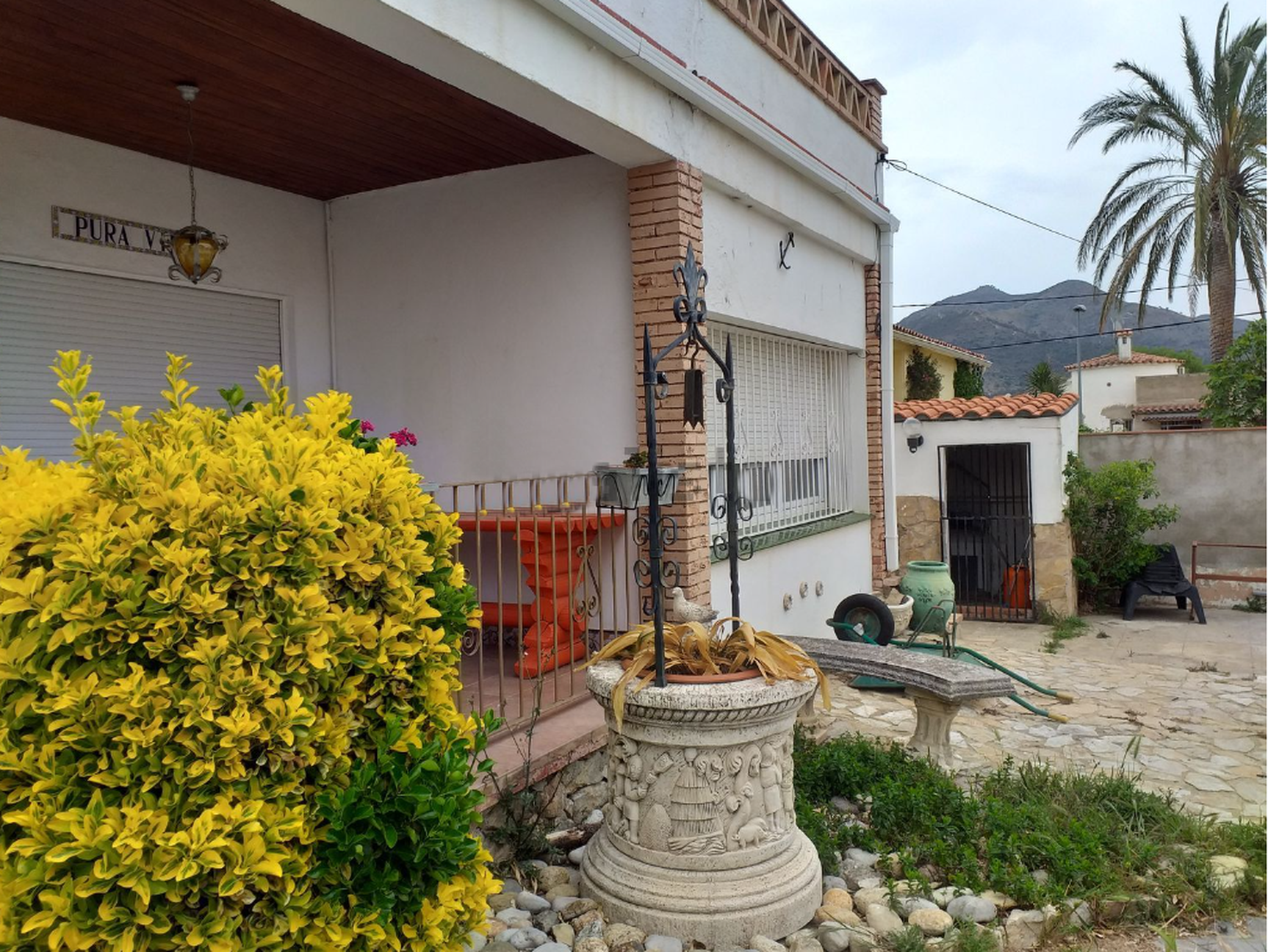 Casa a la venta con posibilidad de piscina, Roses