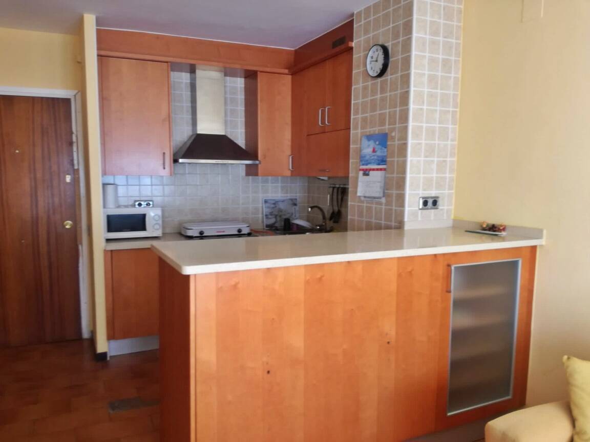 Flat 300 metres from the beach for sale in Empuriabrava.