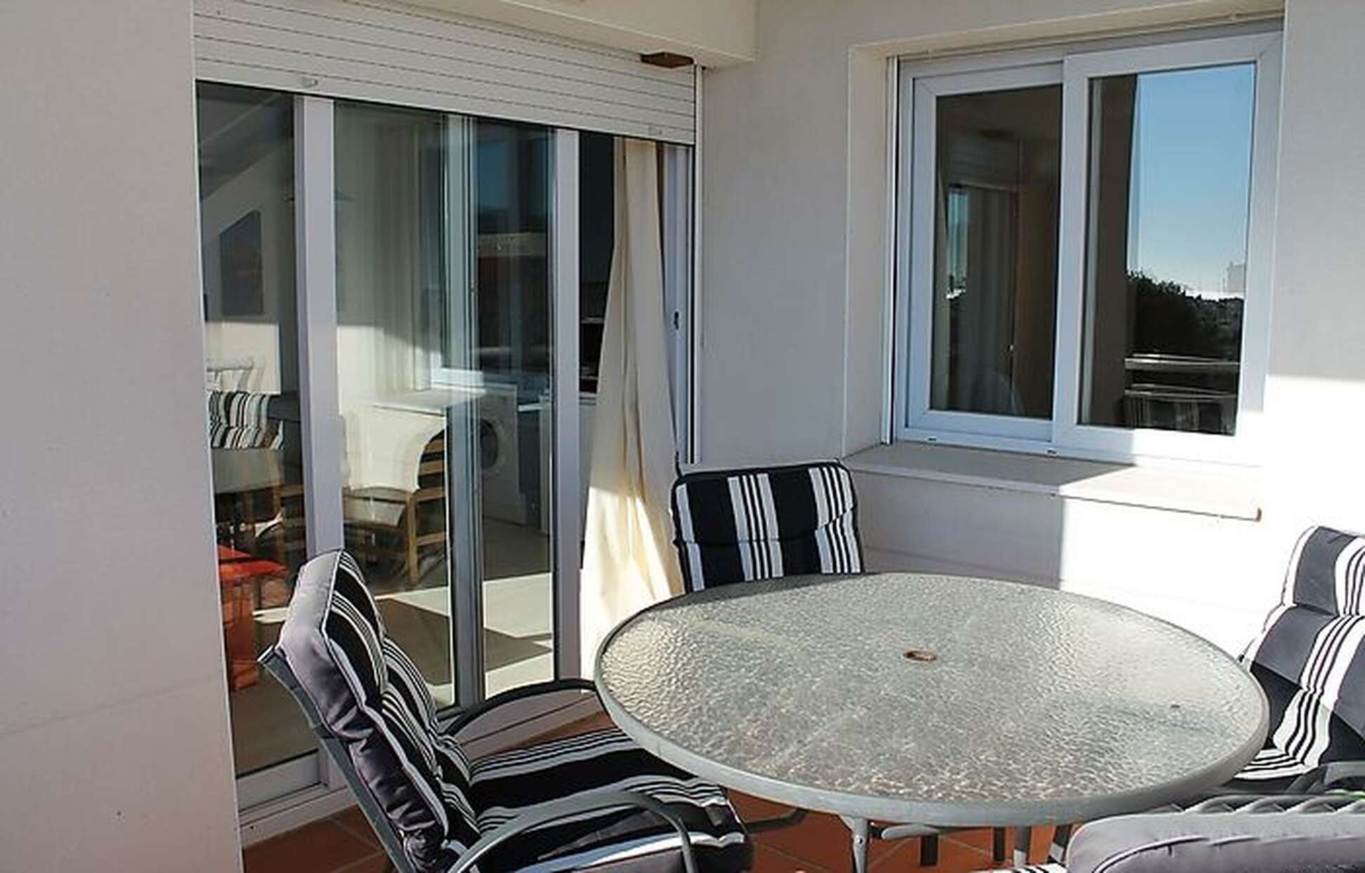 Wohnung mit großer Terrasse zum Verkauf Rosas