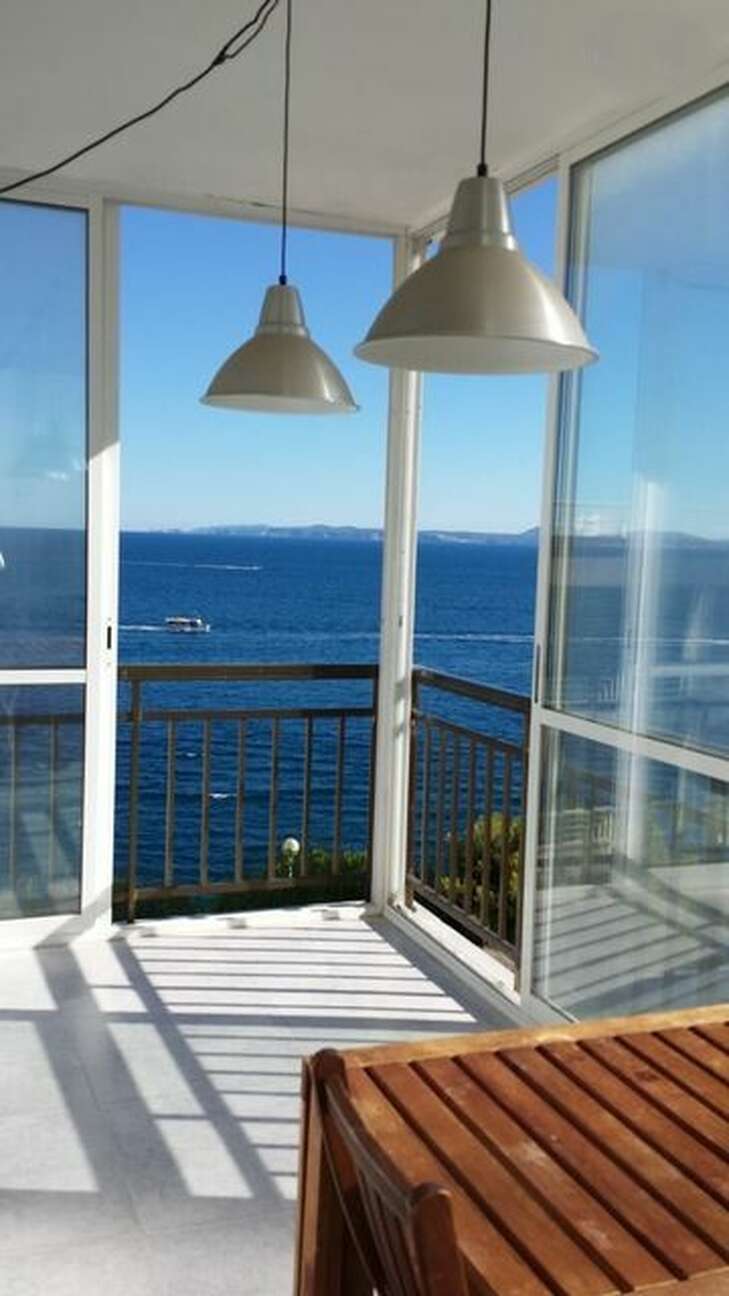 Apartamento con vistas al mar en Canyelles a la venta
