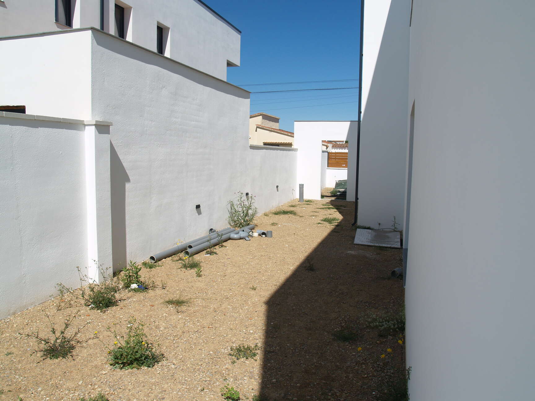 New construction house on the wide channel for sale in Empuriabrava