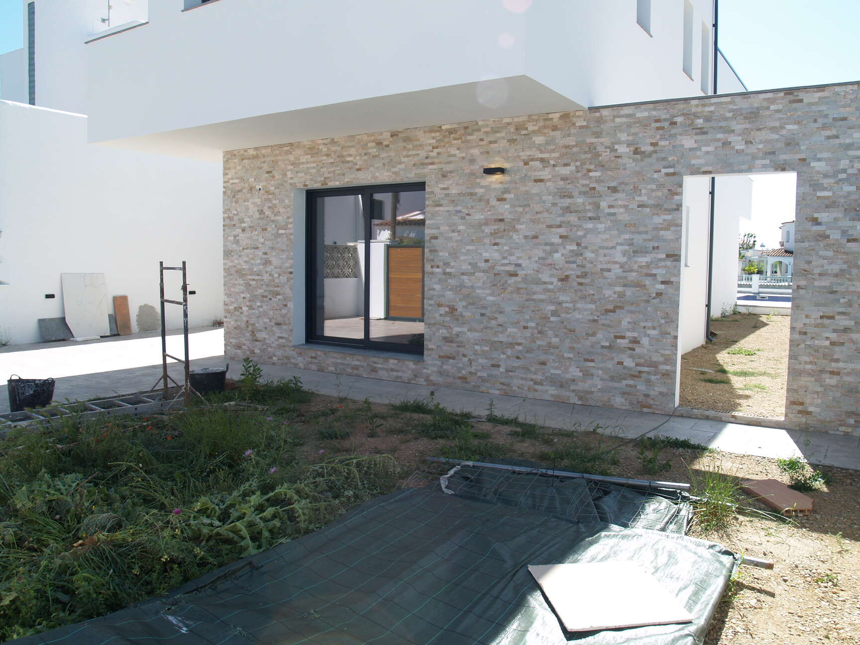 New construction house on the wide channel for sale in Empuriabrava