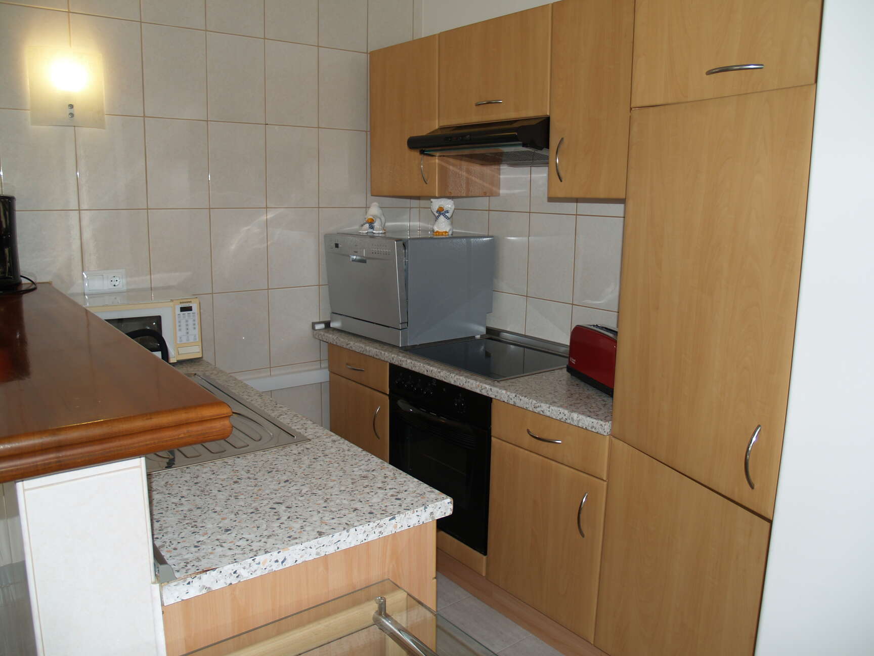 Canal house with independent apartment for sale Empuriabrava