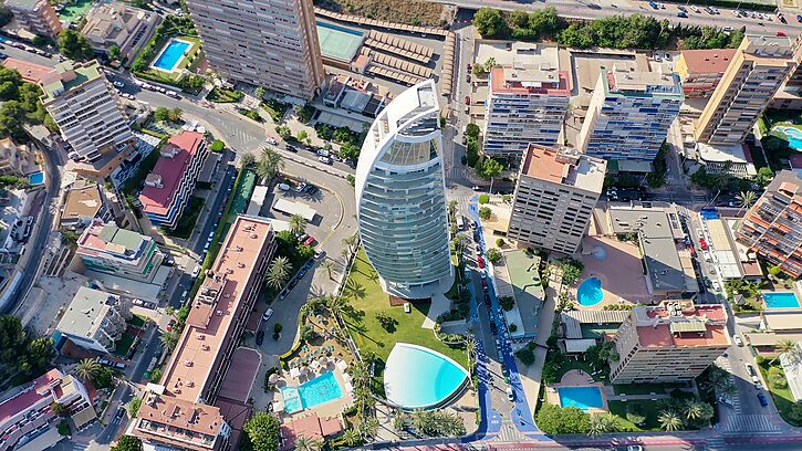 Lujoso ático frente al mar a la venta en Benidorm