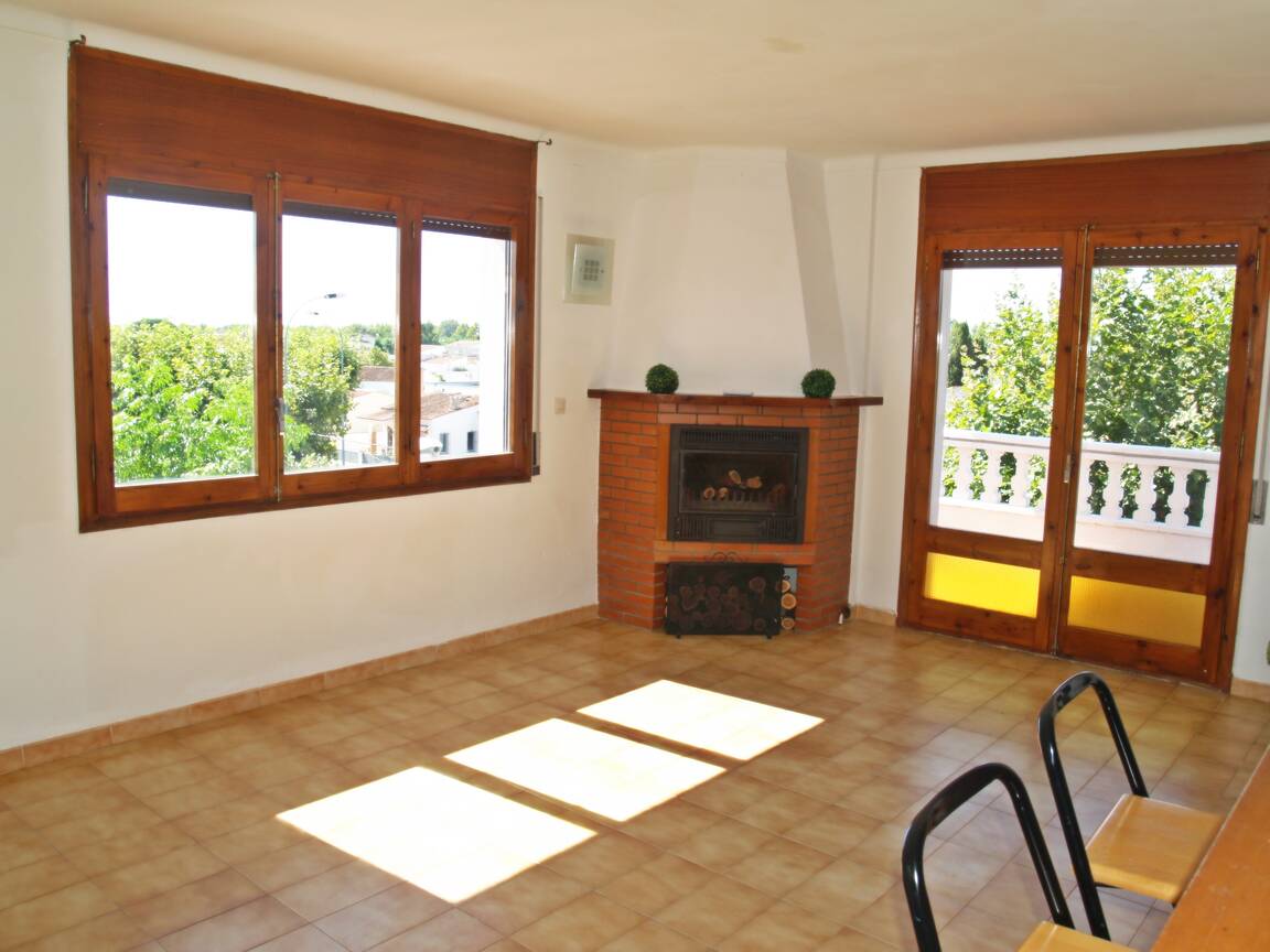 Apartment 600 meters from the beach for sale Empuriabrava