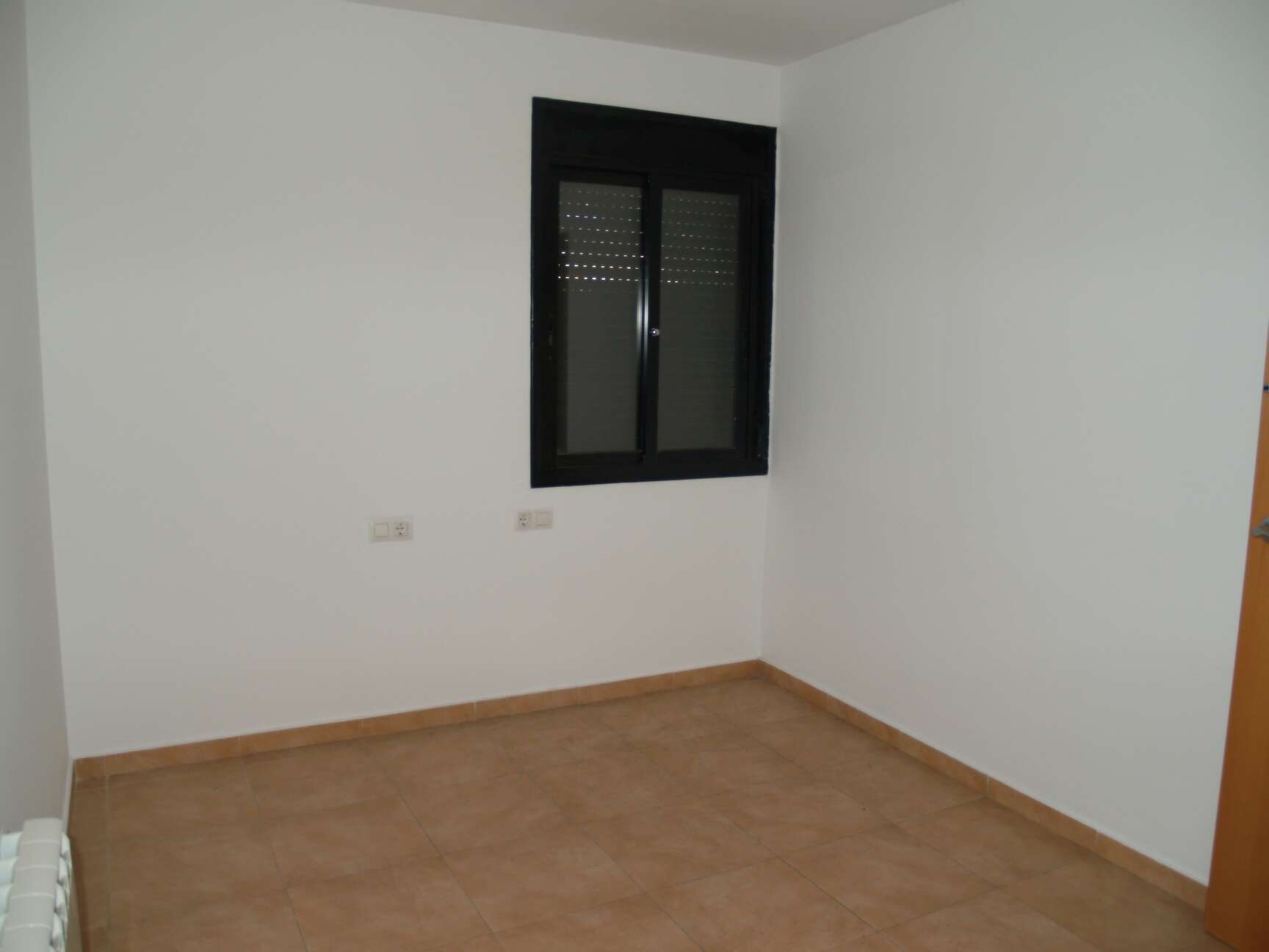 Oferta banco, piso a la venta con plaza de aparcamiento la Jonquera