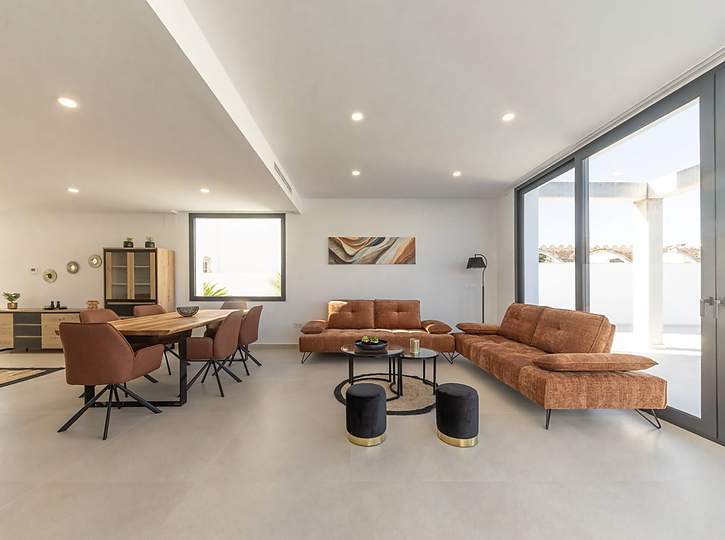 Casa en construcci&oacute; d&acute;estil modern al canal a la vente a Empuriabrava. ( A )