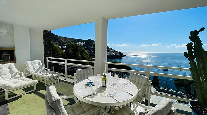 apartament-atic-amb-vistes-al-mar-en-venda-a-canyelles-roses-917